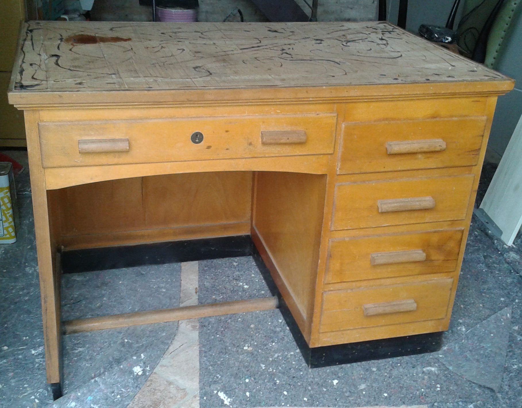Artek, scrivania anni'60, restauro, vintage, mobile vintage, anni '60, restyling, arredamento, interior designe, modernariato.